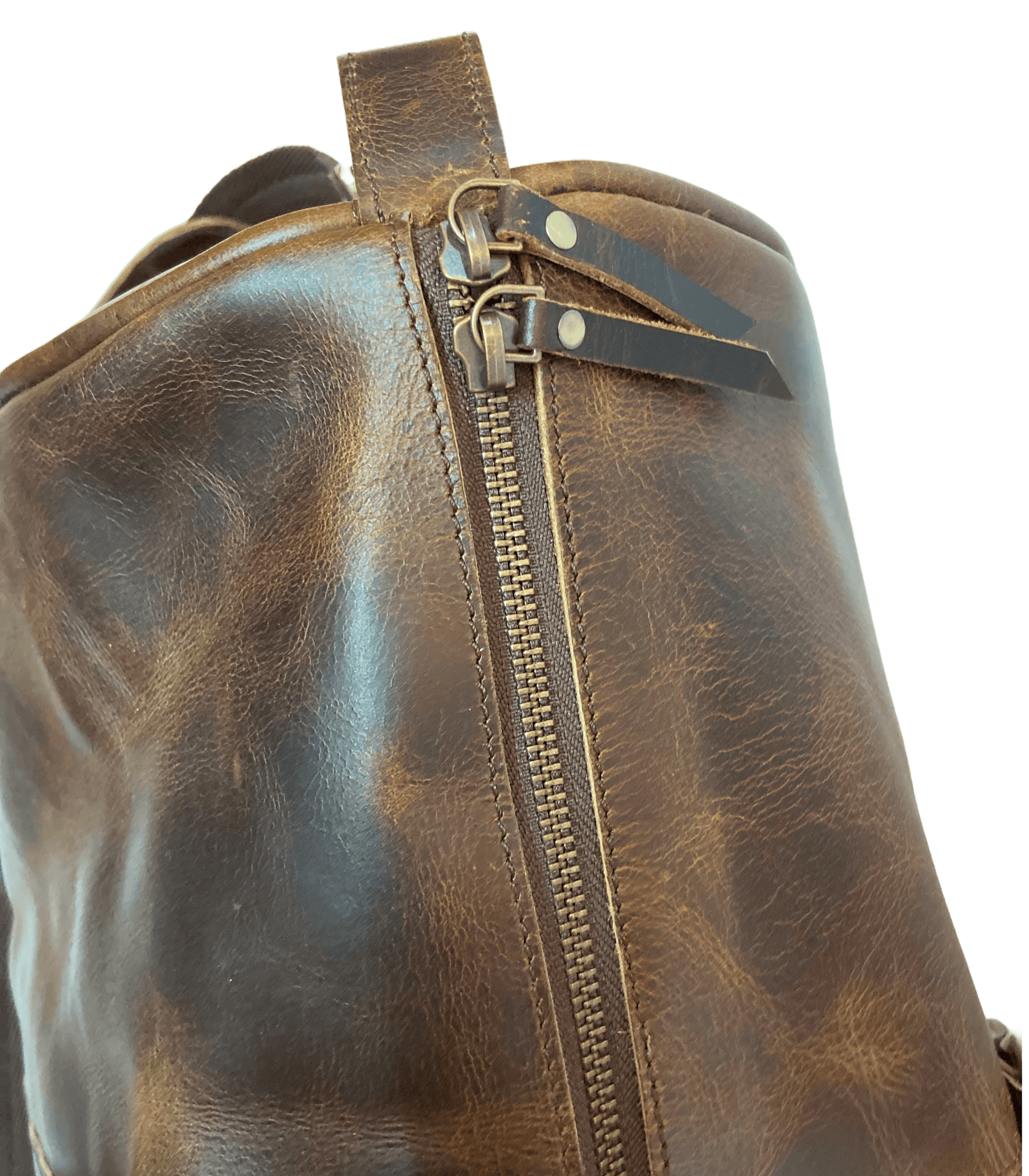 Elegant tan leather duffle bag for travel
