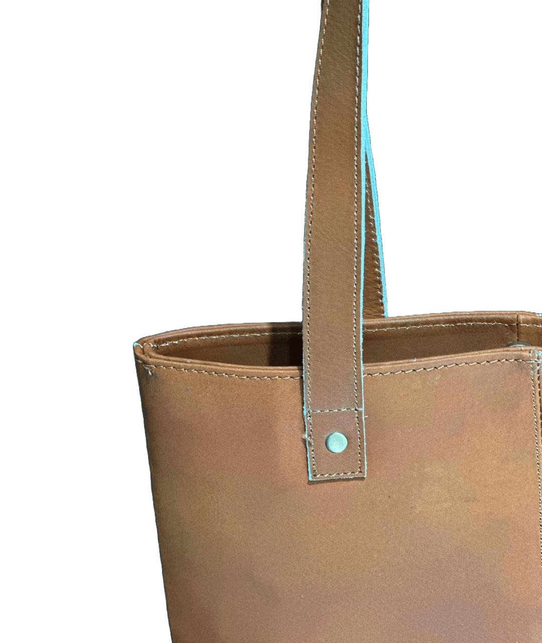 Shop Online Classic black leather handbag with elegant design and spacious interior - Neraexim leather bag